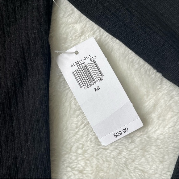 NWT Black Old Navy Bodysuit with Square Neckline - Picture 6 of 10